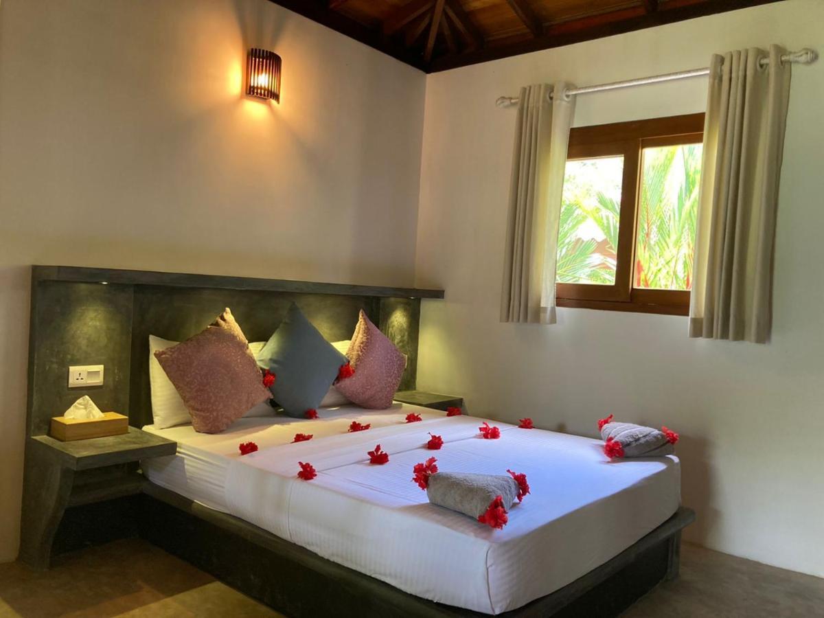 Avalon Village Resort Induruwa Kültér fotó