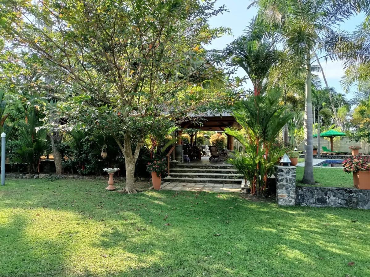 Avalon Village Resort Induruwa Kültér fotó