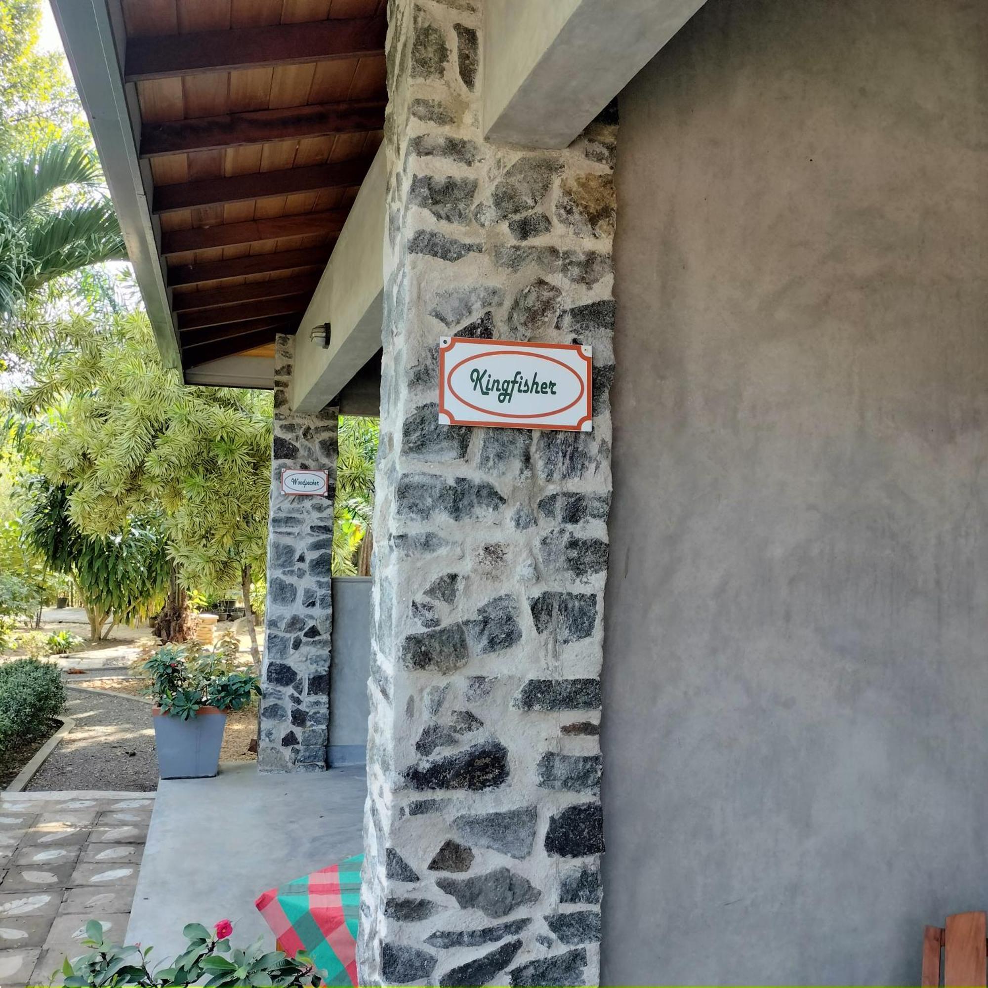 Avalon Village Resort Induruwa Kültér fotó