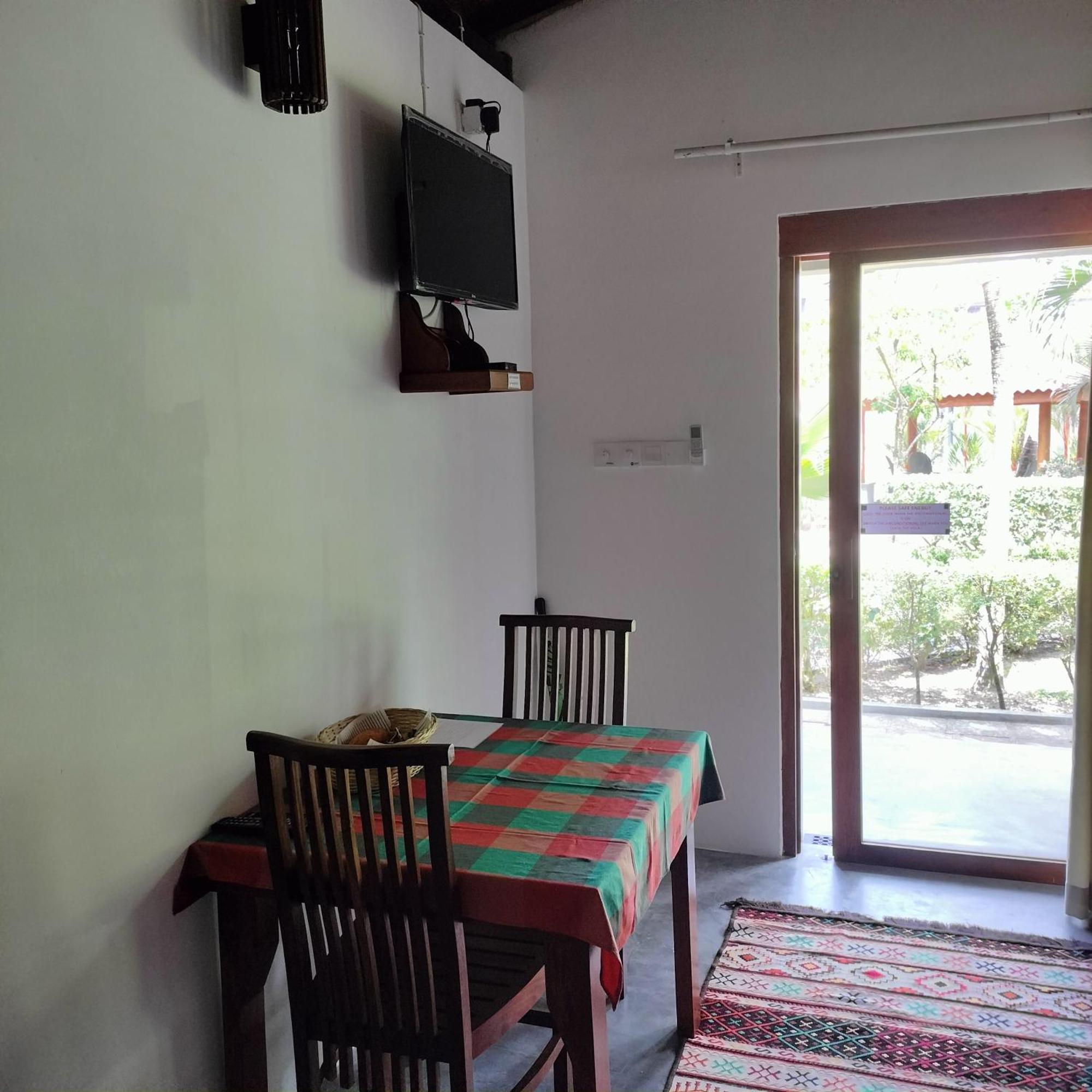 Avalon Village Resort Induruwa Kültér fotó